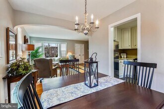 1727 Oakcrest Dr in Alexandria, VA - Building Photo - Building Photo