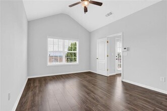 374 Guibor Ct in Kennesaw, GA - Building Photo - Building Photo
