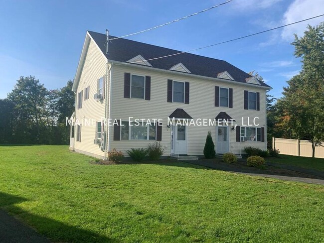 property at 16 Hanover Pl