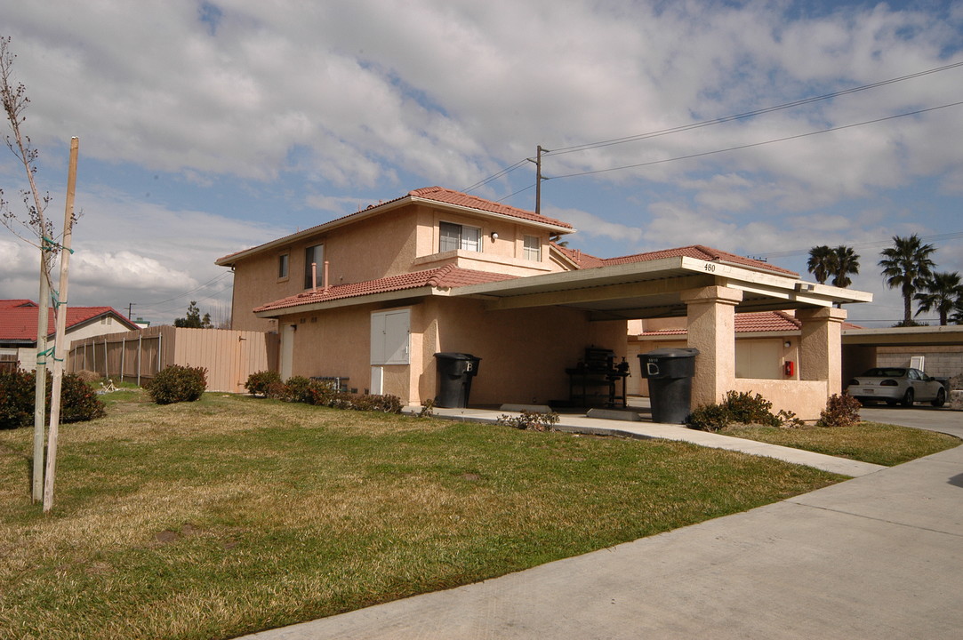 480 Westminster Pl in Hemet, CA - Building Photo