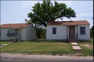 201 Lynn Dr in Harker Heights, TX - Building Photo - Building Photo