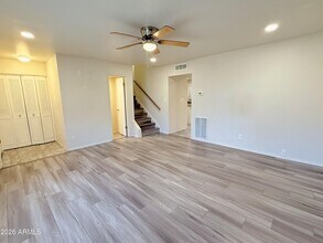 6742 N 43rd Ave in Glendale, AZ - Building Photo - Building Photo