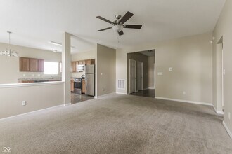 8018 Ithaca Way in Indianapolis, IN - Building Photo - Building Photo