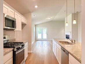 121 Braxton Dr in Moore, SC - Building Photo - Building Photo