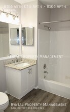 8106 45th Ct E in Sarasota, FL - Building Photo - Building Photo
