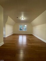 34-36-36 Hedden Terrace, Unit 3 in Newark, NJ - Building Photo