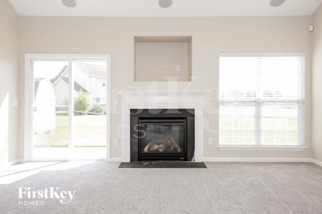 6806 Championship Dr in Whitsett, NC - Building Photo - Building Photo