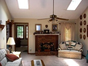 278 Arbour Run in Suwanee, GA - Building Photo - Building Photo