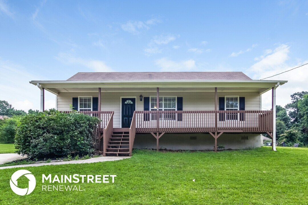 143 Beechwood Ln in Rockmart, GA - Foto de edificio