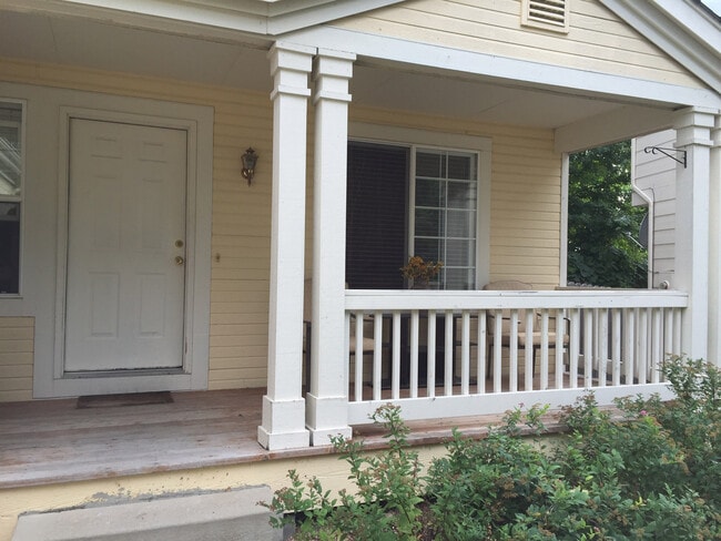 403 Tynan Dr in Erie, CO - Building Photo - Building Photo