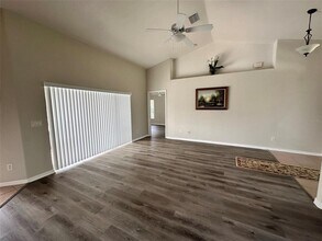 6121 Surf Ave in North Port, FL - Building Photo - Building Photo