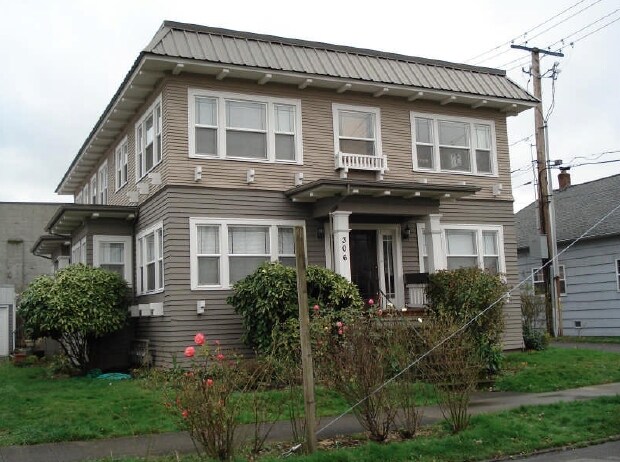 Morris Avenue in Renton, WA - Foto de edificio