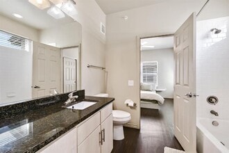 2606 Wilson St in Austin, TX - Building Photo - Building Photo