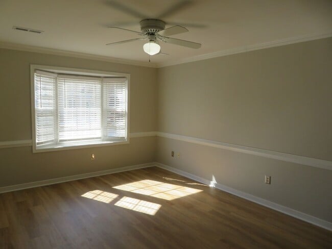 709 Fort Hayes Ct in Petersburg, VA - Building Photo - Building Photo