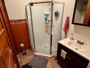 2346 Stratford Ave in Cincinnati, OH - Foto de edificio - Building Photo