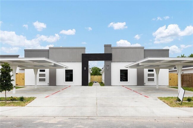 property at 428 Acacia St