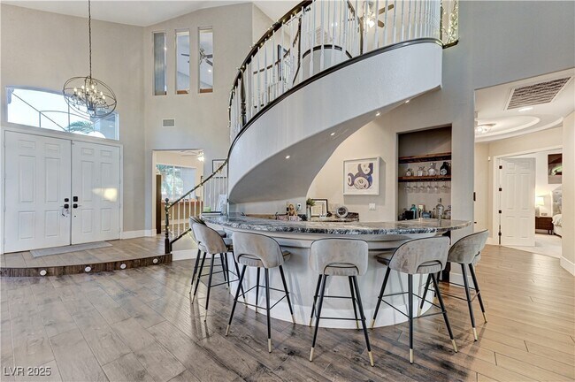 10543 San Palatina St in Las Vegas, NV - Building Photo - Building Photo