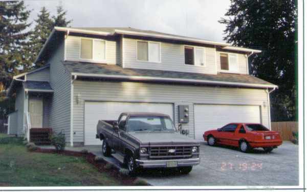 16025 Motor Pl in Lynnwood, WA - Building Photo