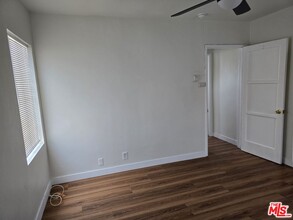 2190 W 26th Pl in Los Angeles, CA - Building Photo - Building Photo