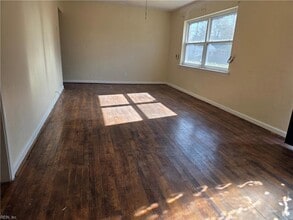 618 Beach View St in Norfolk, VA - Building Photo - Building Photo