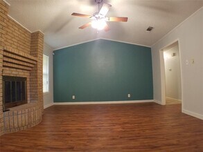 1806 Stardust St in Killeen, TX - Building Photo - Building Photo