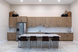 17172 SW 2nd Cir in Pembroke Pines, FL - Building Photo - Building Photo