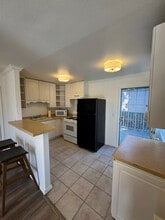 1706 W Commonwealth Ave in Alhambra, CA - Building Photo - Building Photo