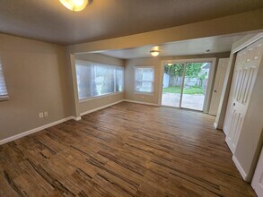 8444 Engler Ave in St. Louis, MO - Building Photo - Building Photo