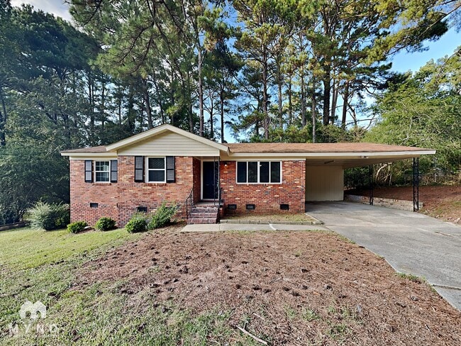 440 Burgundy Rd