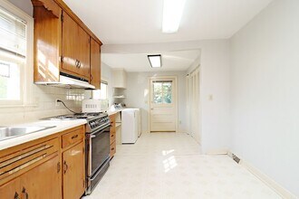 236 Hartmans Mill Rd in Charlottesville, VA - Building Photo - Building Photo