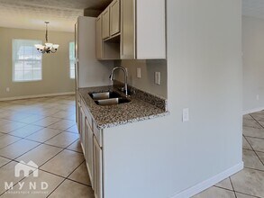 180 Bramble Bush Trail in Covington, GA - Foto de edificio - Building Photo