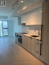 252 Church St in Toronto, ON - Building Photo - Building Photo