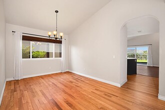1808 Avenida La Posta in Encinitas, CA - Building Photo - Building Photo