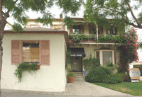 4446-4448 Ambrose Ave in Los Angeles, CA - Foto de edificio - Building Photo