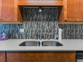 525 Sweetbough St in Jones, OK - Building Photo - Building Photo