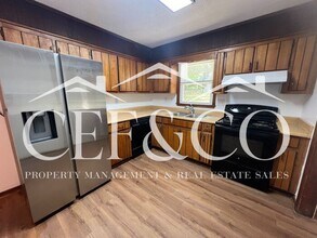 13 Willow Pines Ct in Spartanburg, SC - Building Photo - Building Photo