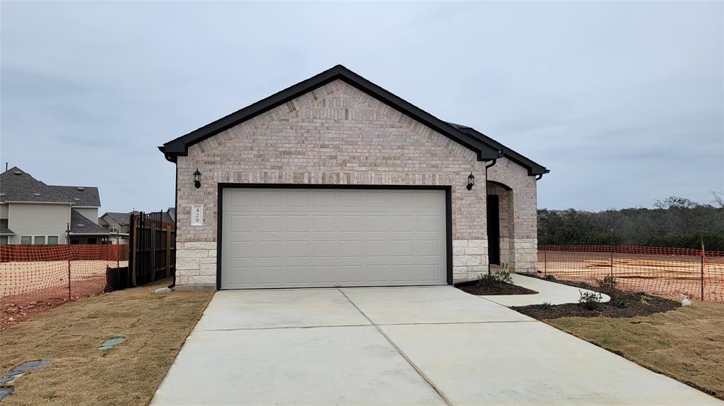 429 Bristlecone Bnd in Liberty Hill, TX - Building Photo