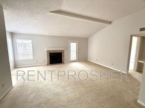 5587 Devonbriar Way in Orlando, FL - Building Photo - Building Photo