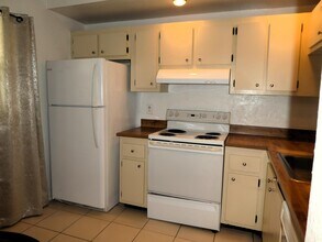 7149 Golf Colony Ct in Greenacres, FL - Building Photo - Building Photo