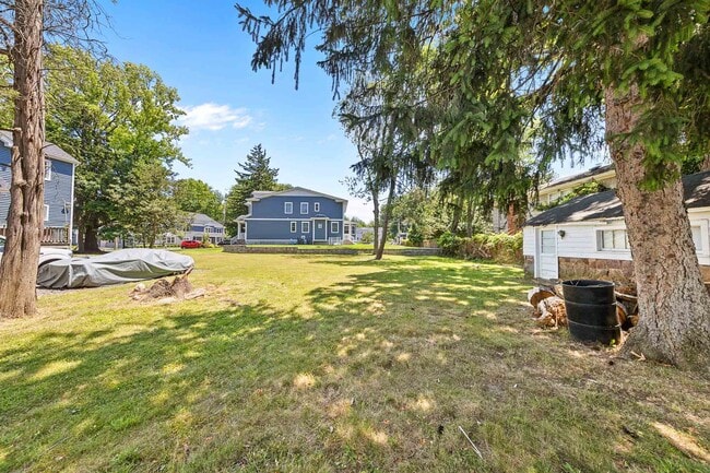 56 E Madison Ave in Cresskill, NJ - Building Photo - Building Photo