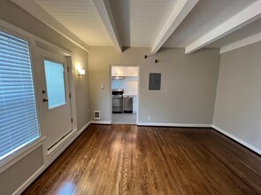 421 Summit Ave E in Seattle, WA - Building Photo - Building Photo