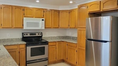 3503 Oakhurst Dr in Holiday, FL - Building Photo - Building Photo
