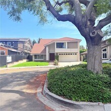 46 Christamon W in Irvine, CA - Building Photo - Building Photo