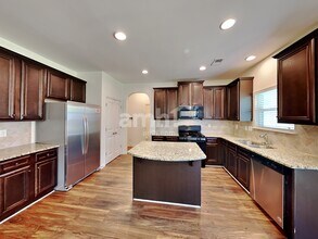 4775 Carnegie Ct in Cumming, GA - Building Photo - Building Photo