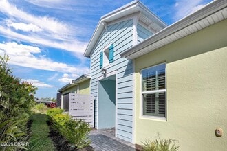 906 Coral Reef Way in Daytona Beach, FL - Building Photo - Building Photo
