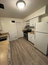 1228 Perkins Terrace in Memphis, TN - Building Photo - Building Photo