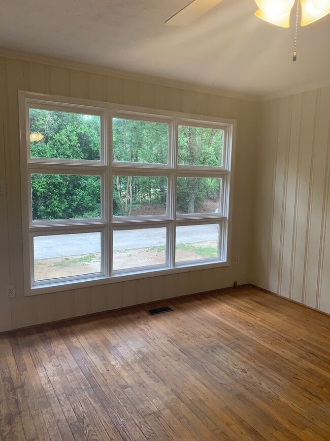 13001 Elm Ave in Laurinburg, NC - Building Photo - Building Photo