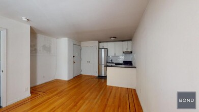 30 Charlton Street in New York, NY - Building Photo - Floor Plan