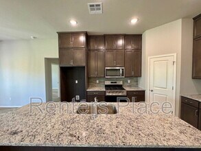 12316 S Maplewood Ave in Bixby, OK - Building Photo - Building Photo