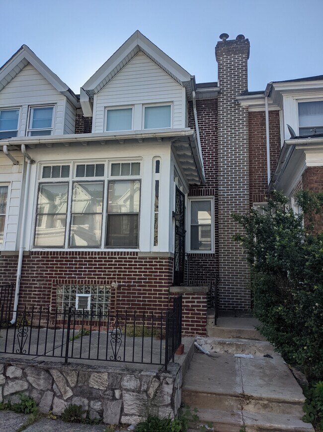 5119 N Sydenham St Rentals in Philadelphia, PA